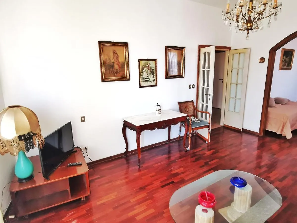 Casa Centromare Follonica Apartment