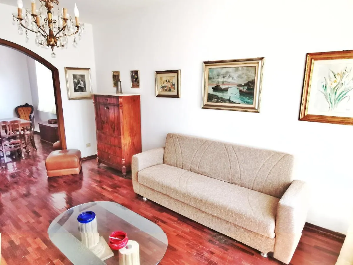 Casa Centromare Follonica Apartment