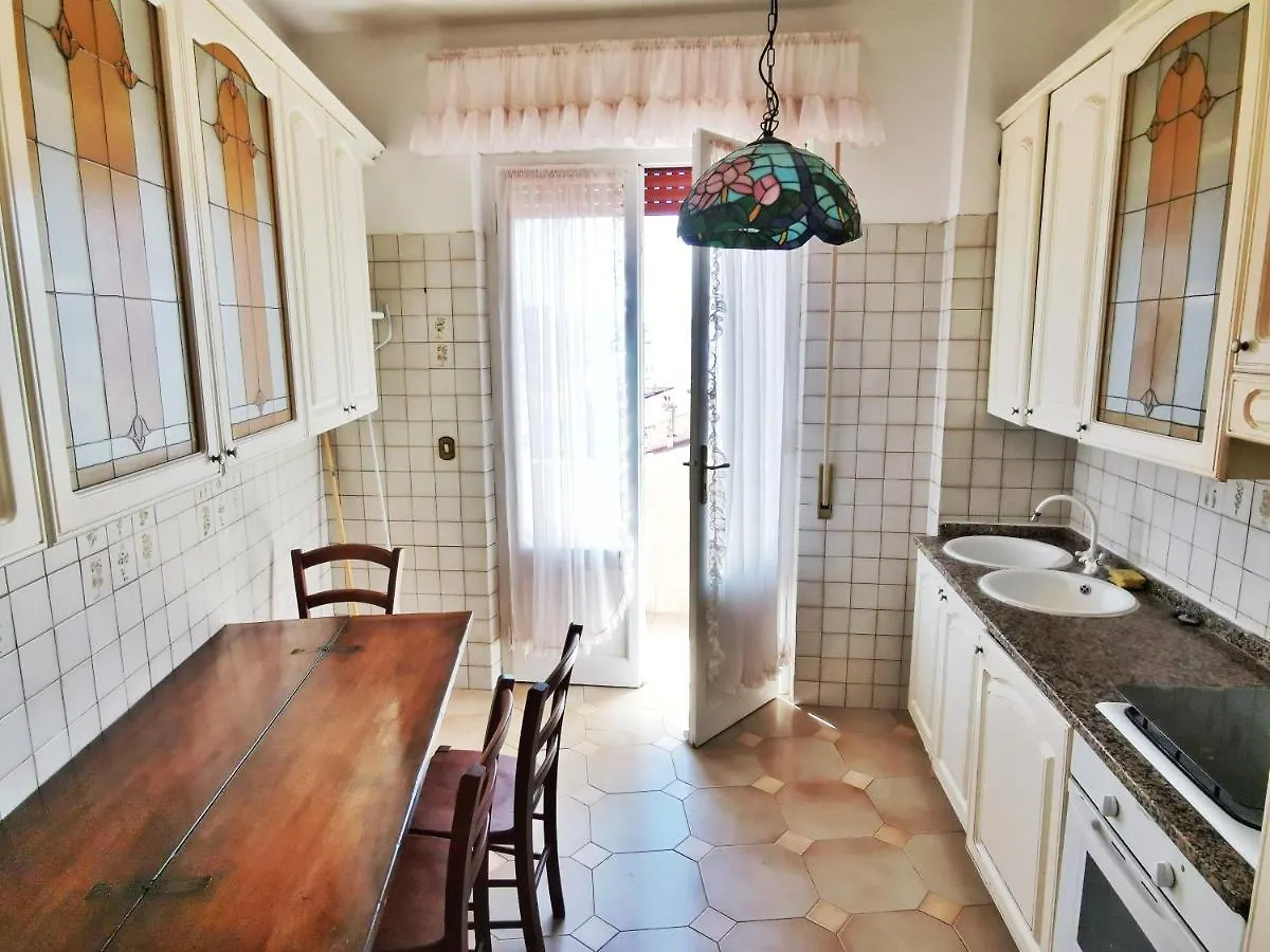 Casa Centromare Follonica Apartment