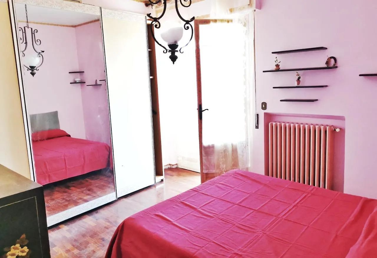 Casa Centromare Follonica Daire